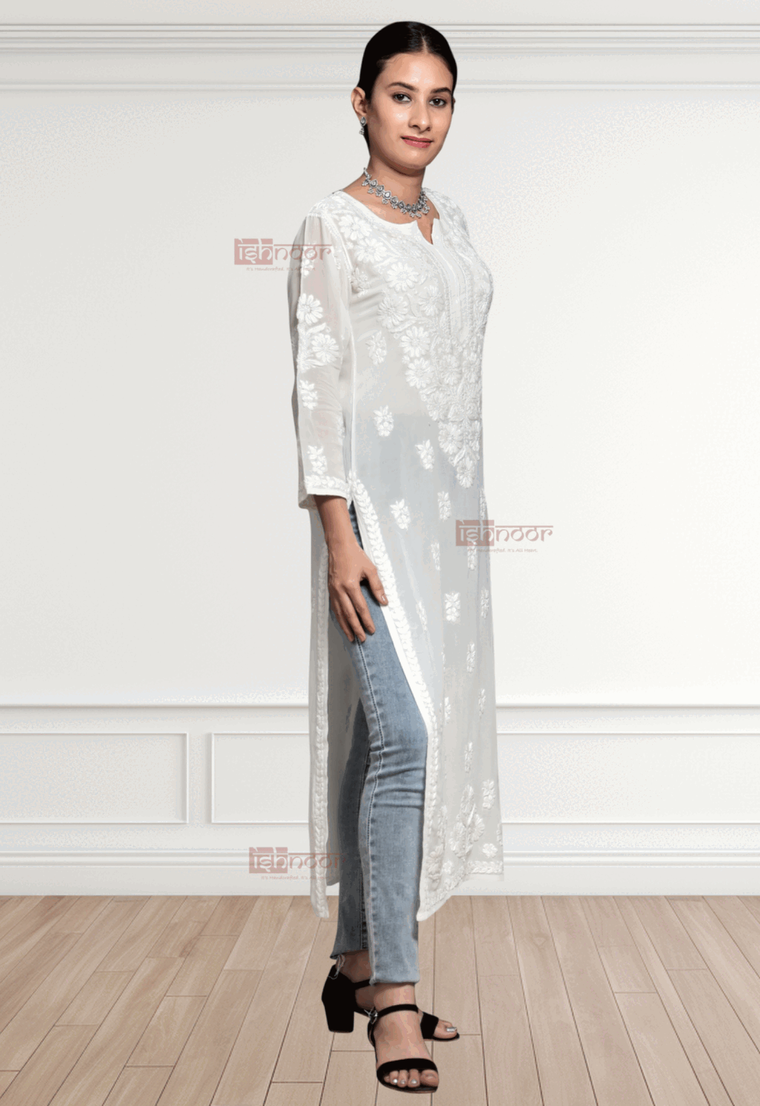 Noor Viscose Straight Chikankari Kurti - white