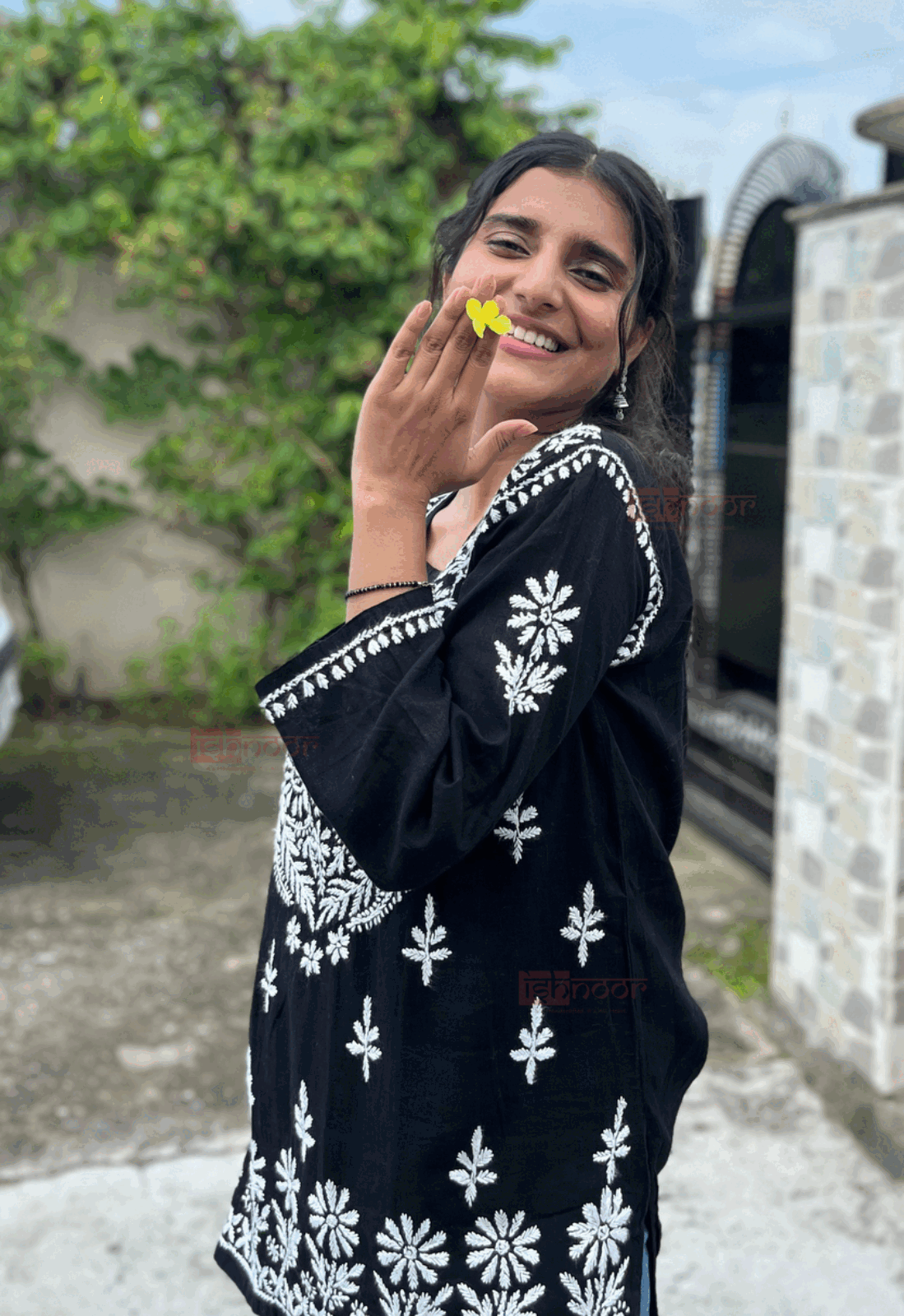 Noor Short Dobby Cotton Chikankari Kurti - black