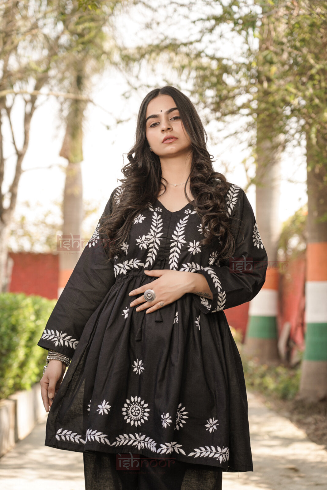 Falak Cotton Chikankari Kurti & Palazzo Set - black