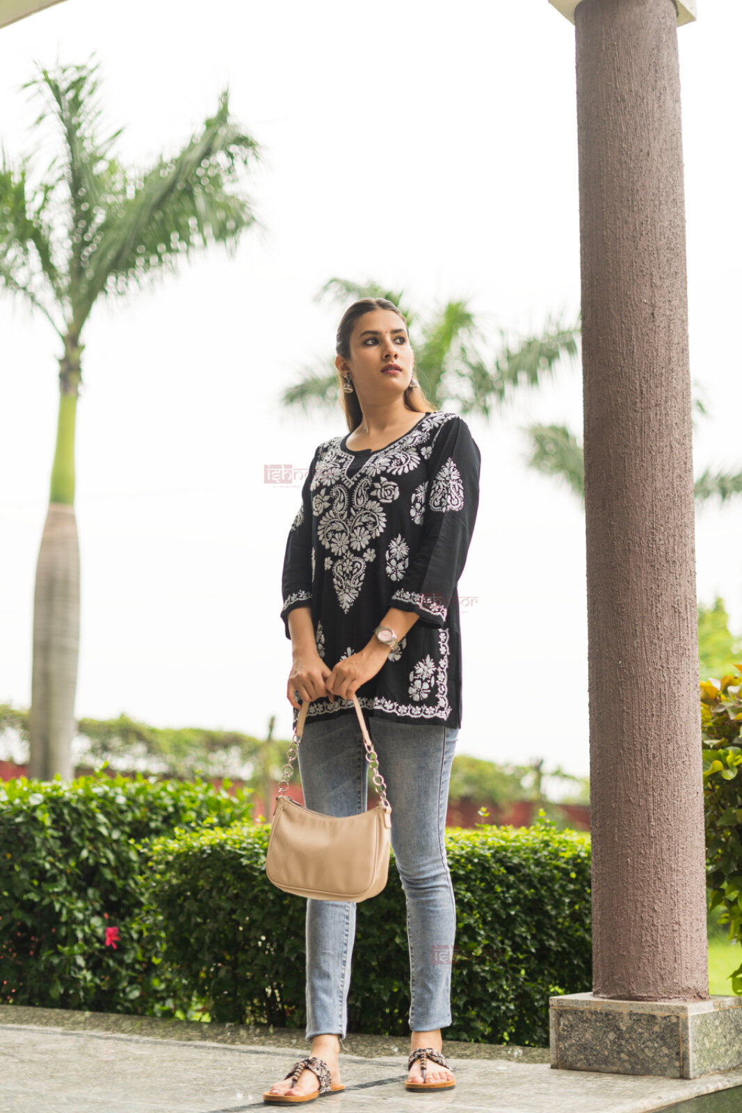Ishra Rayon Short Chikankari Kurti - black