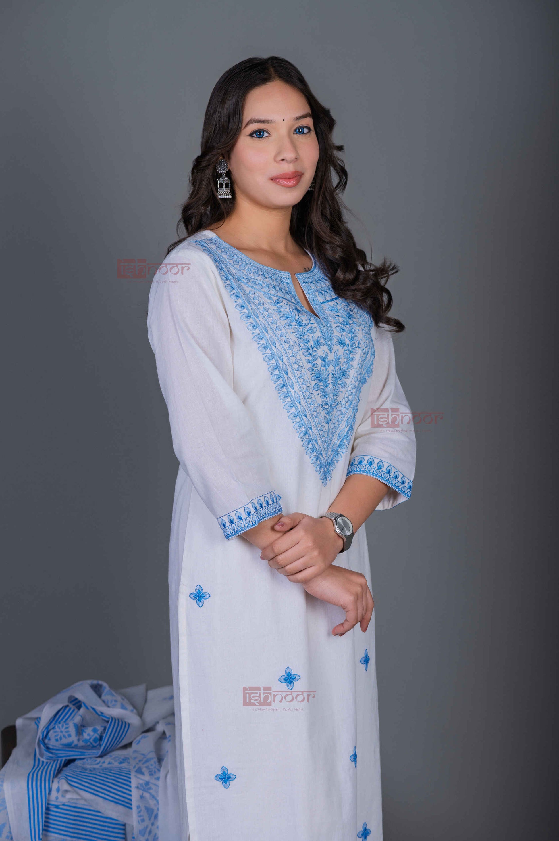 Saanjh 3 Piece Stitched Suit Set with Dupatta - white