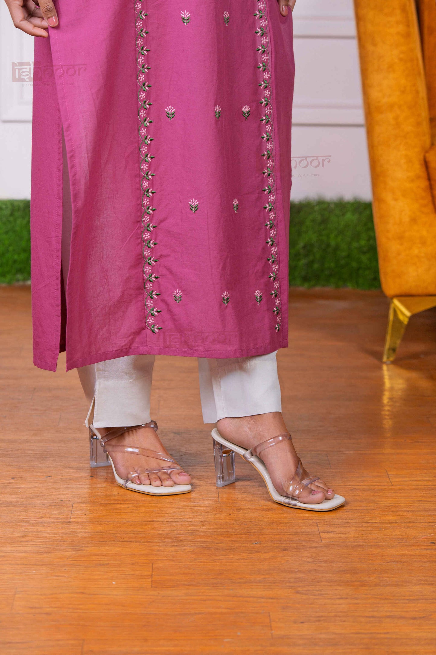 Saanjh Cotton Straight Kurti - blush-pink