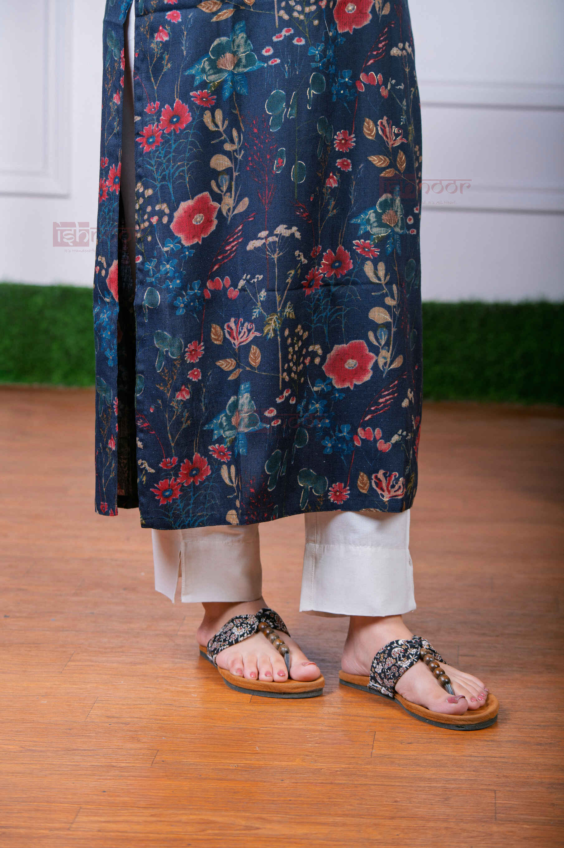 Saanjh Cotton Straight Kurti 2 - black