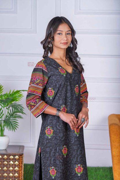 Saanjh 3 Piece Stitched Suit Set with Dupatta 3 - black