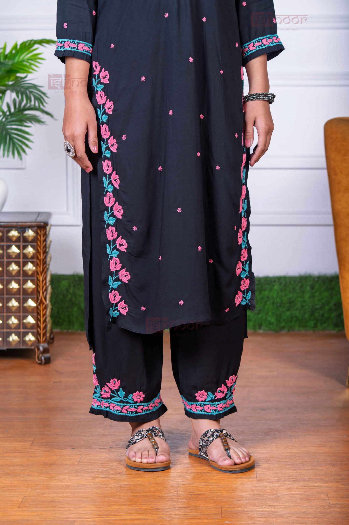 Aayat Modal Multi Color Chikankari Kurta Plazzo Set - black