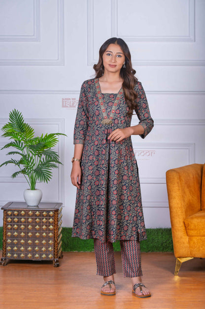 Saanjh 3 Piece Stitched Suit Set with Dupatta 6 - deep-red
