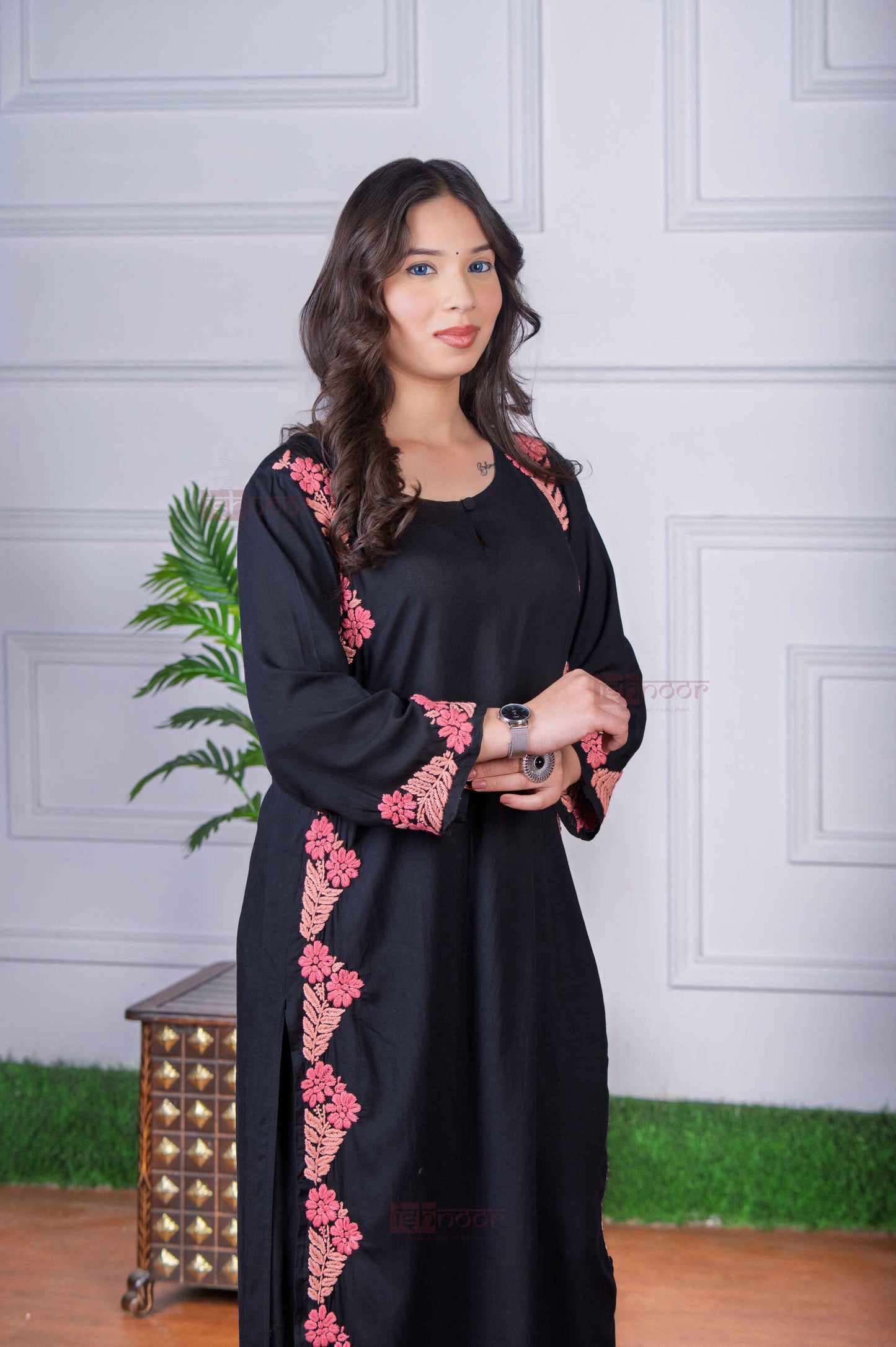 Aayat Modal Multi Colour Long Chikankari Kurti - black