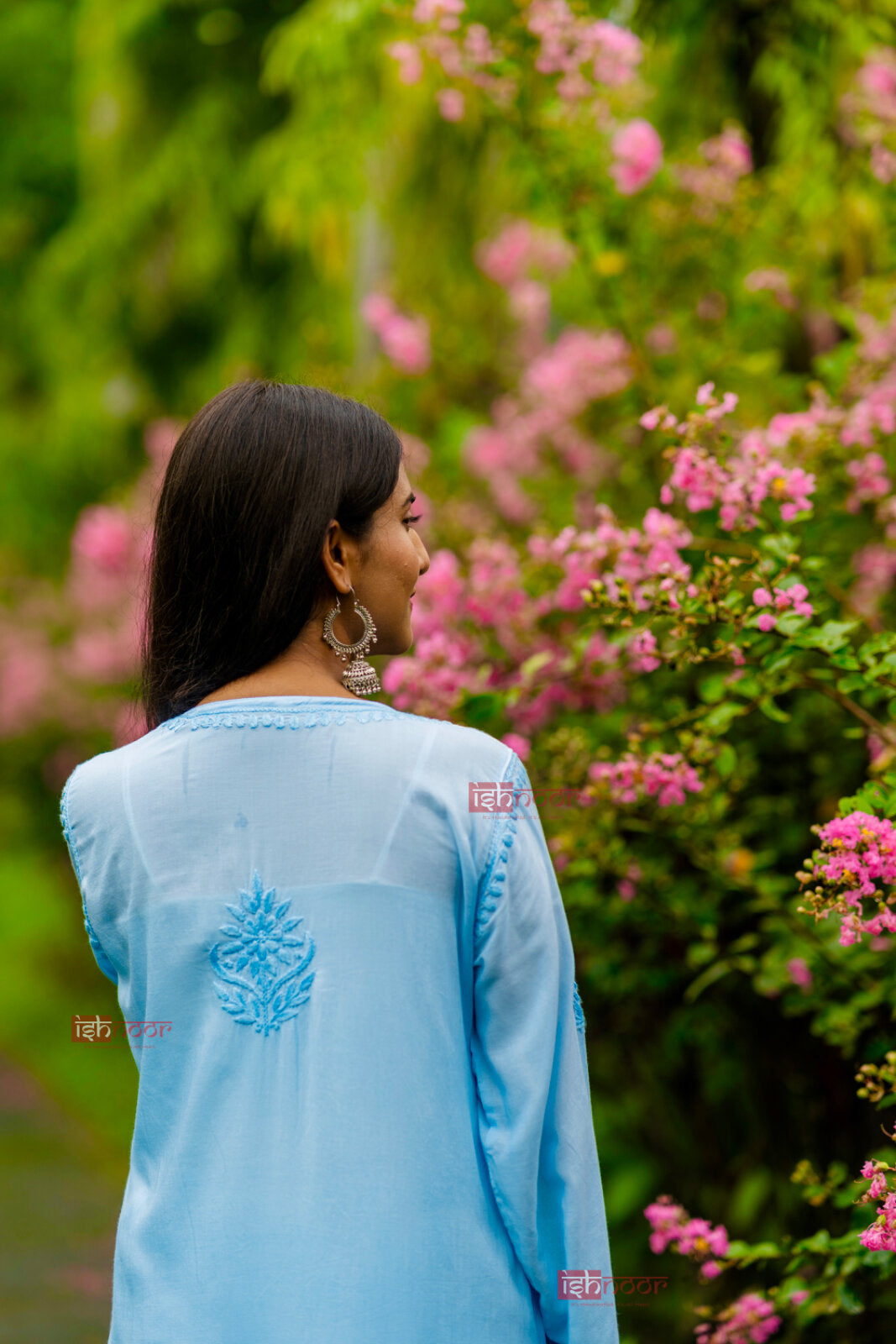 Ishra Ombre Modal Straight Chikankari Kurti - sky-blue